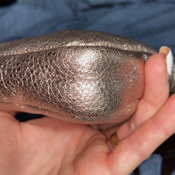 Nwot Aimee Kestenberg “Just Saying” Rose Gold Metallic Leather Crossbody - Picture 11 of 11